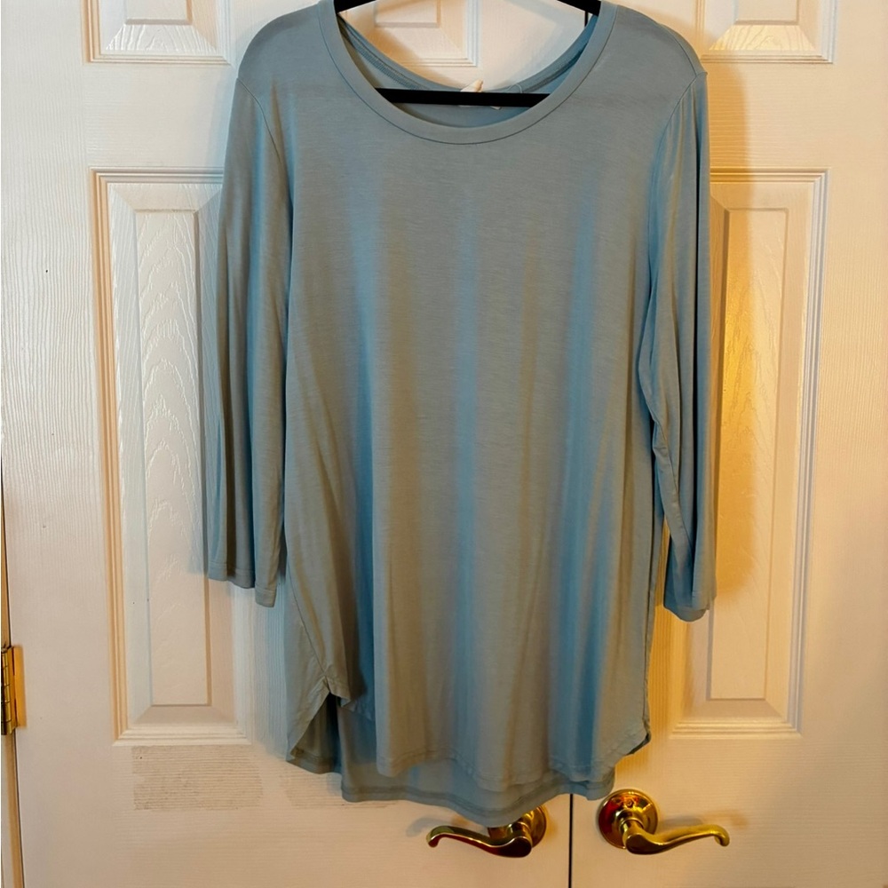 Simple Women's Long Sleeve Top in Light Blue